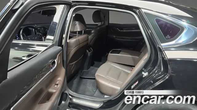 Hyundai Grandeur 2017 thumb 12