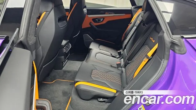 Lamborghini Urus 2024 thumb 3