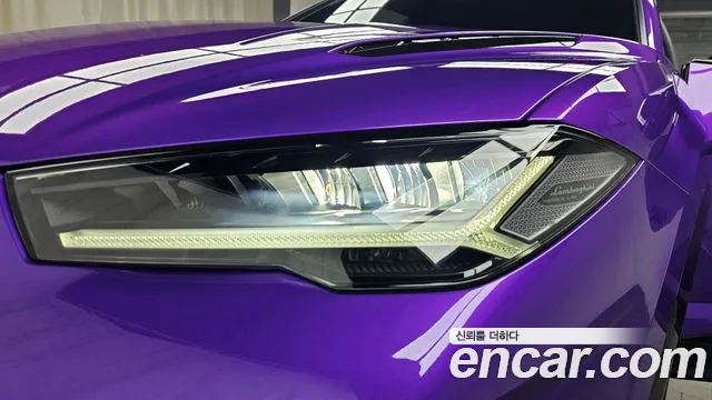 Lamborghini Urus 2024 thumb 5
