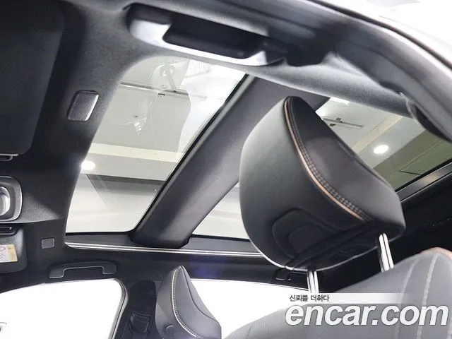 Toyota Crown Crossover 2025 thumb 8