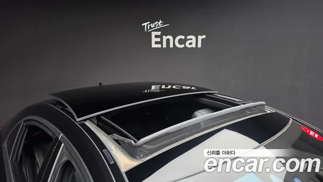 Mercedes-Benz S-Class 2018 thumb 7