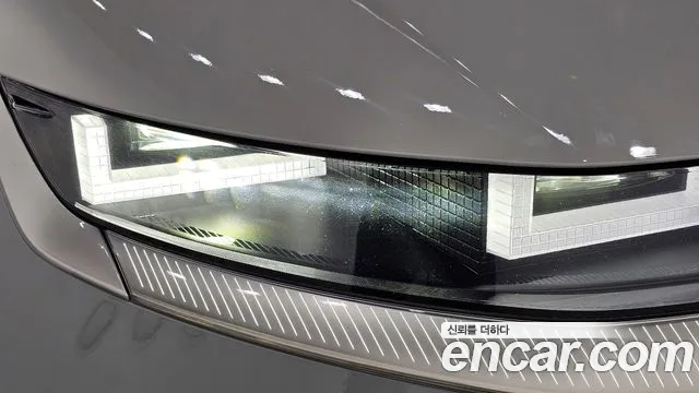 Hyundai Ioniq5 2021 thumb 2