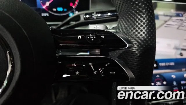 Mercedes-Benz C-Class 2022 thumb 10