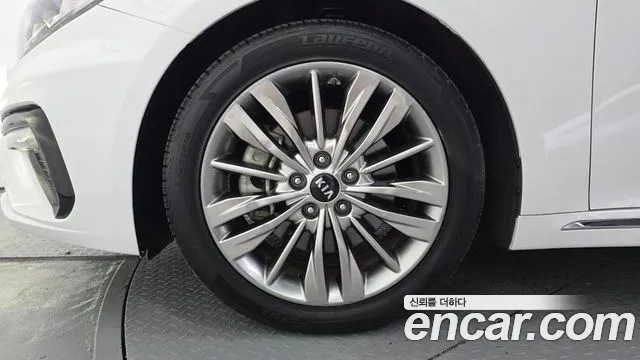 Kia K5 2019 thumb 3