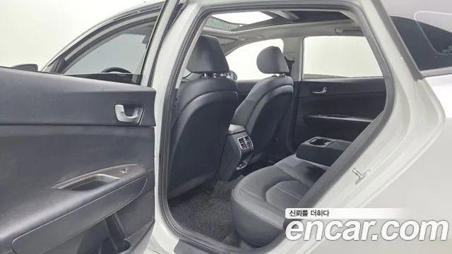 Kia K5 2019 thumb 10