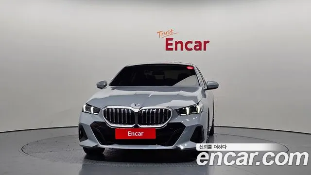 BMW 5 серии 2026 thumb 8