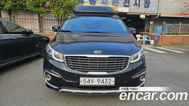 Kia Carnival 2017 thumb 12