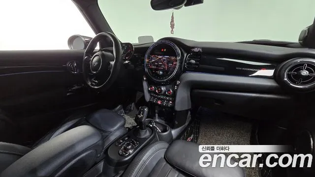 Mini Cooper S 2021 thumb 10