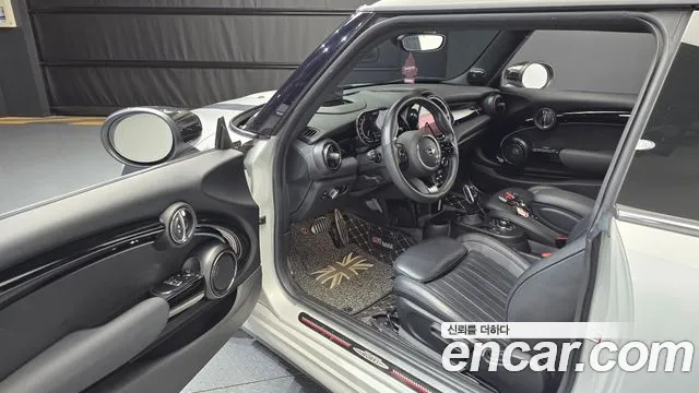 Mini Cooper S 2021 thumb 8