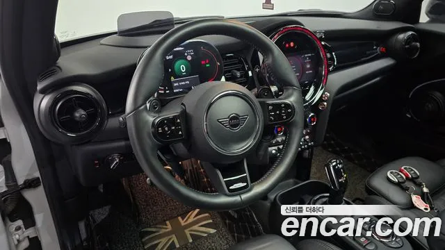 Mini Cooper S 2021 thumb 2