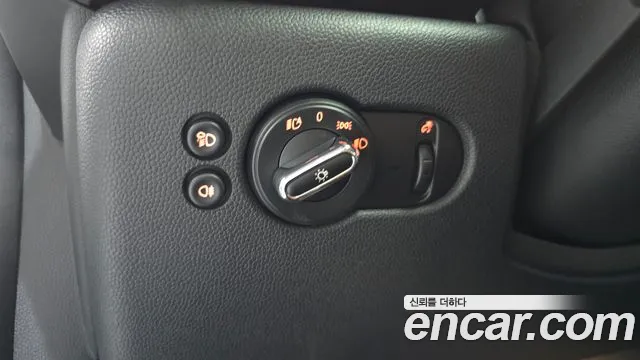 Mini Cooper S 2021 thumb 12