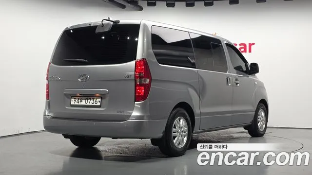 Hyundai Staria 2018 thumb 9