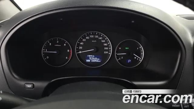 Hyundai Staria 2018 thumb 6