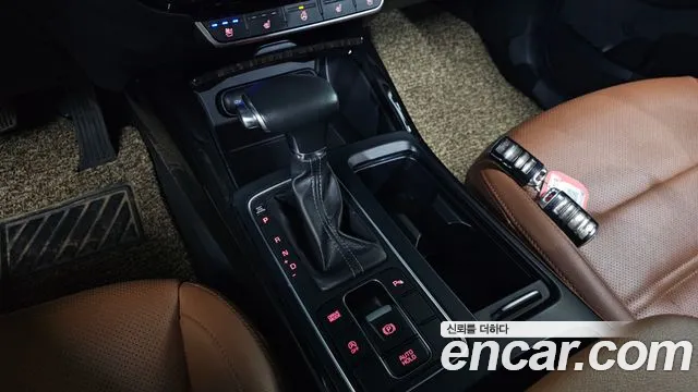 Kia Sorento 2017 thumb 4