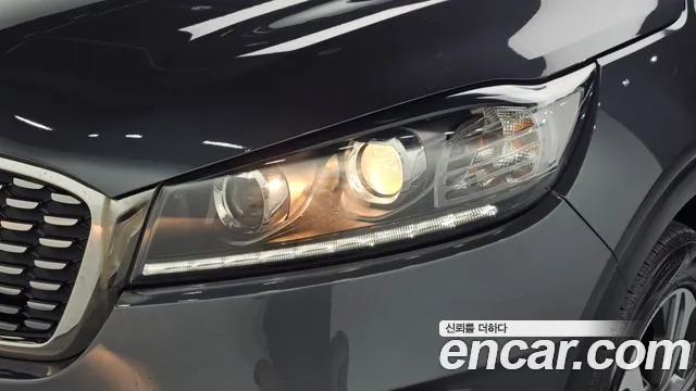Kia Sorento 2017 thumb 6