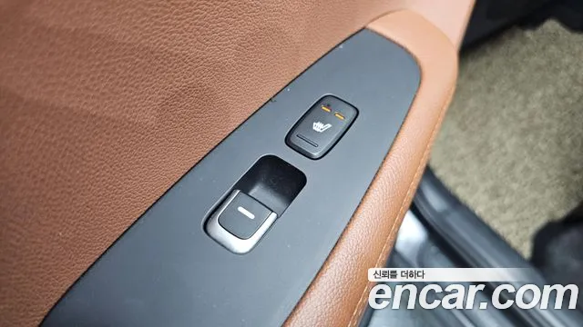 Kia Sorento 2017 thumb 3
