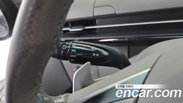 Hyundai Staria 2021 thumb 3