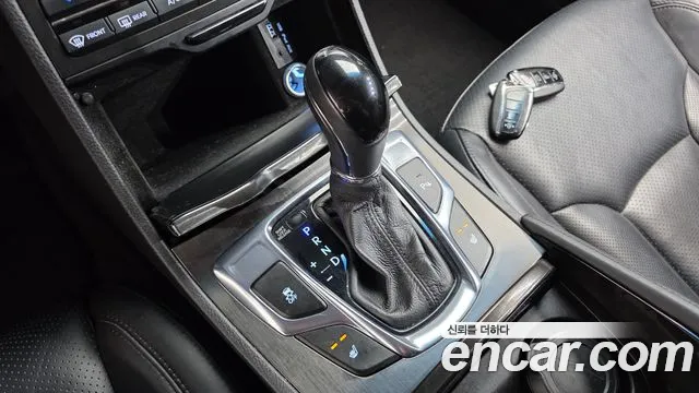 Hyundai Grandeur 2015 thumb 3