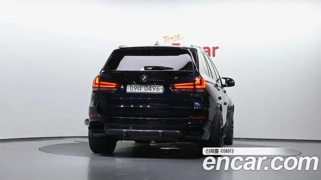 BMW X5 2015 thumb 11