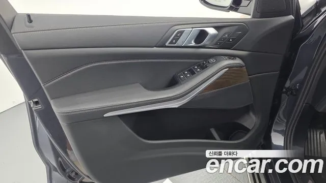 BMW X5 2020 thumb 6