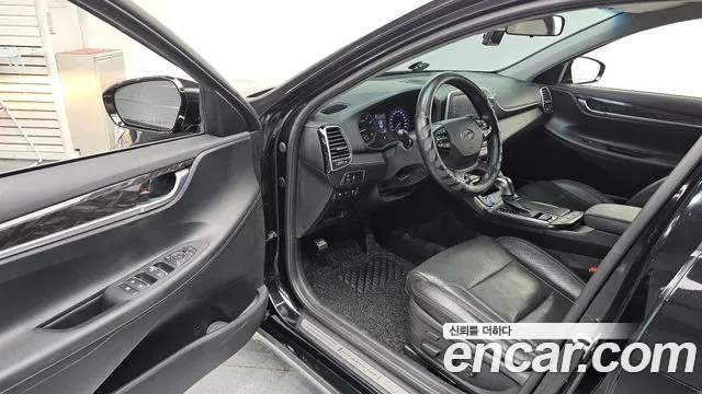 Hyundai Grandeur 2018 thumb 3