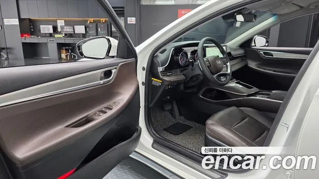 Hyundai Grandeur 2020 thumb 3