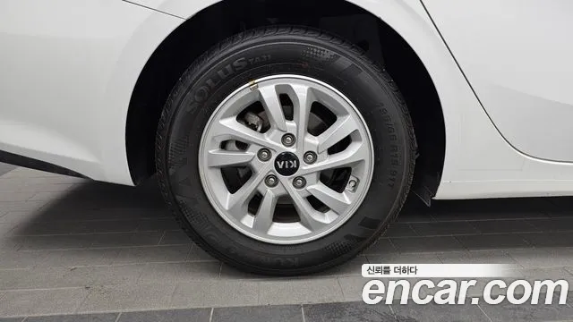 Kia K3 2019 thumb 9