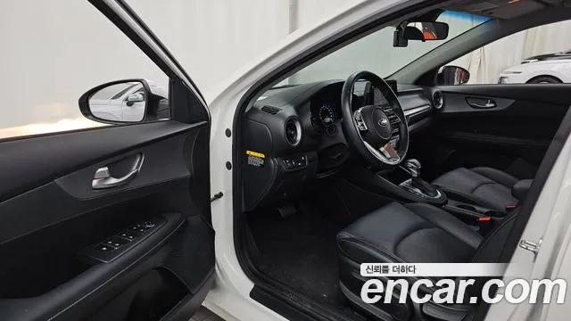 Kia K3 2019 thumb 7