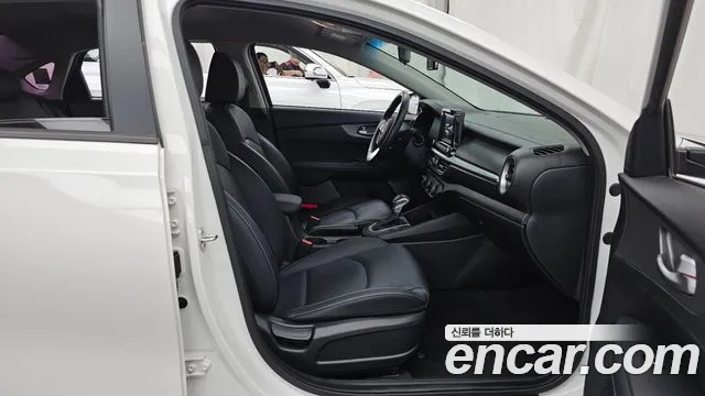 Kia K3 2019 thumb 10