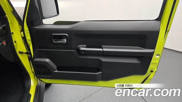Suzuki Jimny 2021 thumb 4