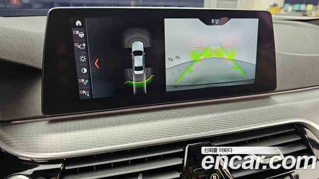 BMW 5 серии 2017 thumb 12
