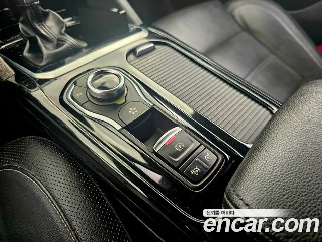 Renault SM6 2016 thumb 6