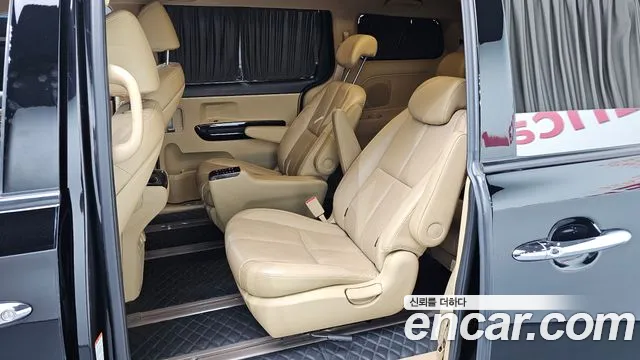 Kia Carnival 2018 thumb 7