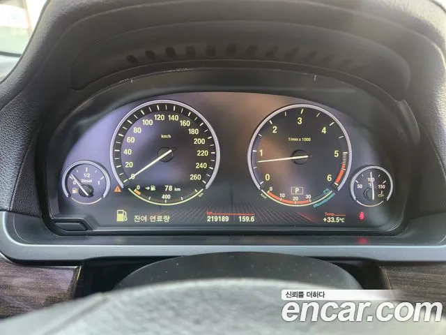 BMW 7 серии 2011 thumb 6