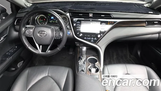 Toyota Camry 2018 thumb 9