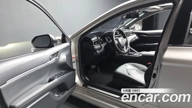 Toyota Camry 2018 thumb 7