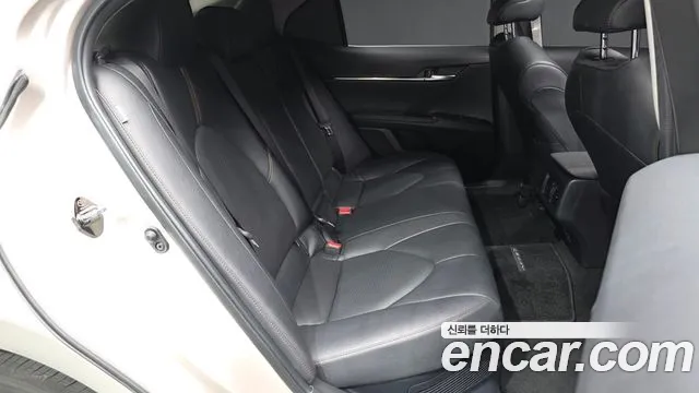 Toyota Camry 2018 thumb 6
