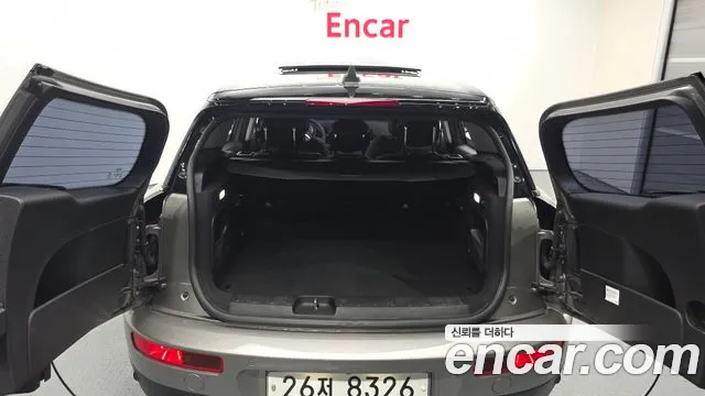 Mini Clubman 2019 thumb 12