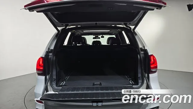 BMW X5 2018 thumb 9