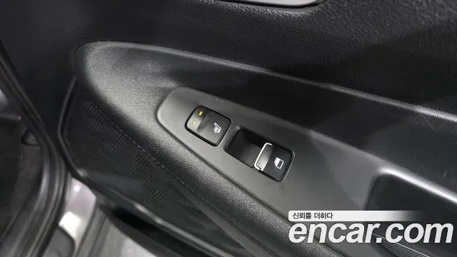 Hyundai Santa Fe 2019 thumb 2
