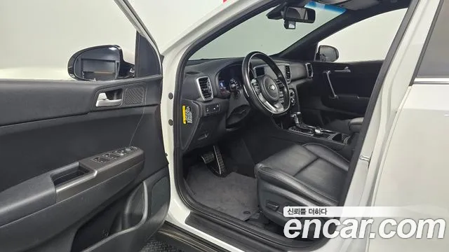 Kia Sportage 2018 thumb 6