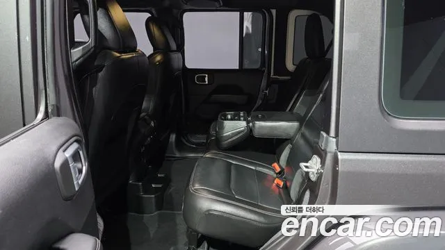 Jeep Wrangler 2020 thumb 10