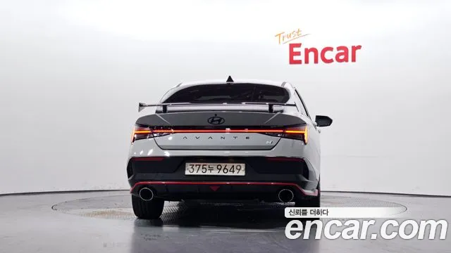 Hyundai Elantra 2024 thumb 6