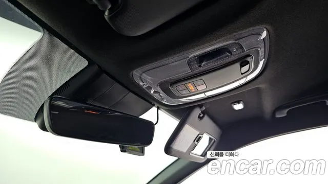 Hyundai Elantra 2024 thumb 2