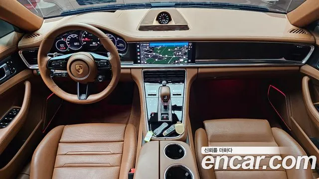 Porsche Panamera 2023 thumb 5