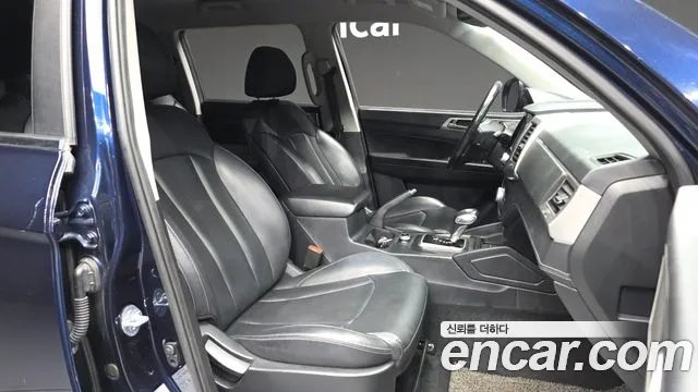 KGM Rexton 2018 thumb 3