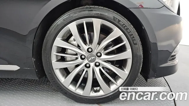 Hyundai Genesis 2016 thumb 2