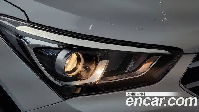 Hyundai Santafe 2015 thumb 3