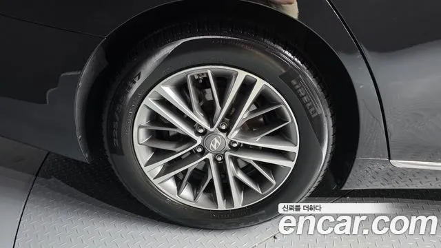 Hyundai Grandeur 2019 thumb 9