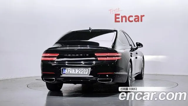 Genesis G80 2021 thumb 11